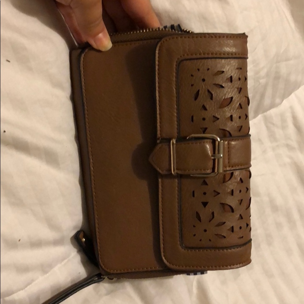 Brown clutch